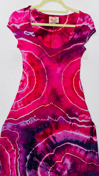 Medium Grounded Cap sleeve Slit Dress