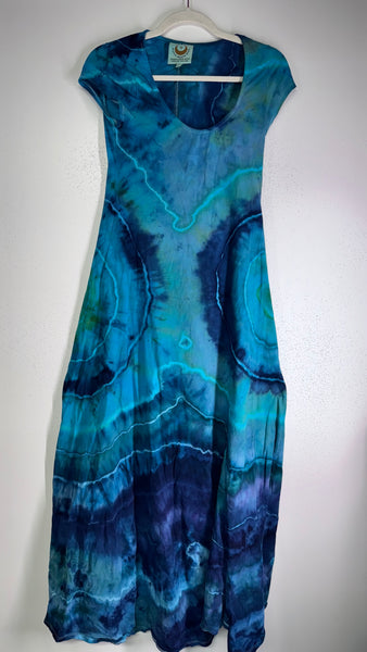 Large Grounded Cap Sleeve Slit Dress