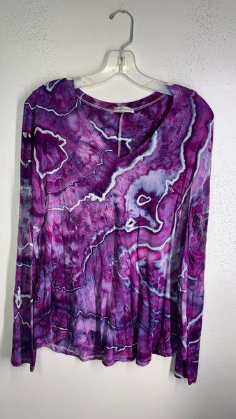 Large long sleeve super comfy (can fit XL too)