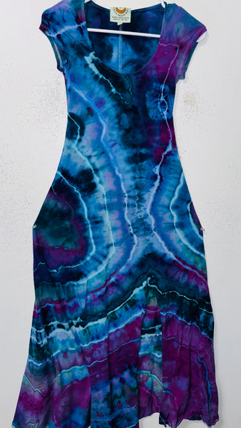 Small Grounded Cap Sleeve Slit Dress