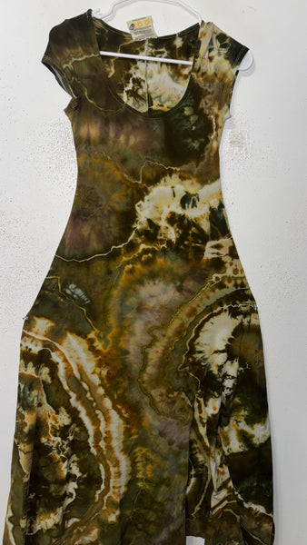 Medium Grounded Cap sleeve Slit Dress