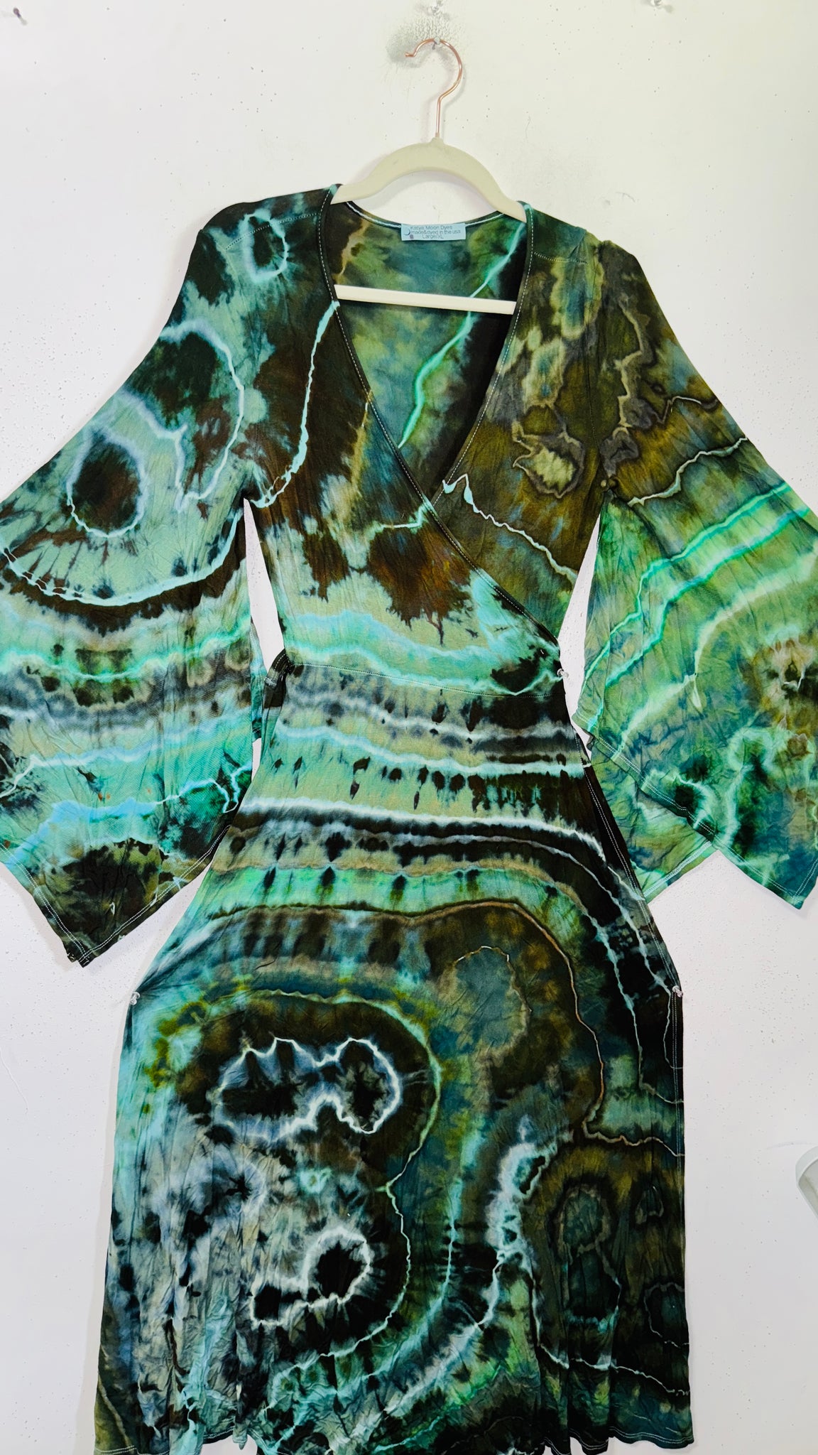 Large/XL ( could fit 2xl) High Vibration Wrap Maxi Dress (54")