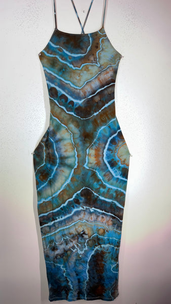 Large eclipse dress