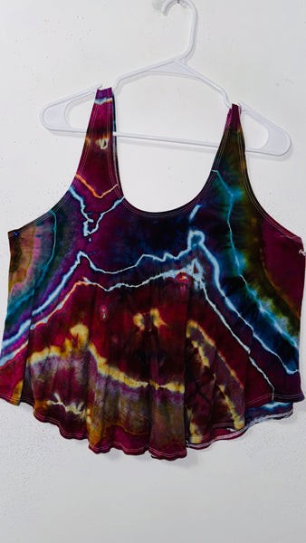 XL in the flow tank top (could fit 1xl too)