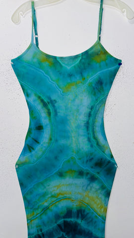 Medium Venus Dress w/ mermaid flair & built in bra discounted please read