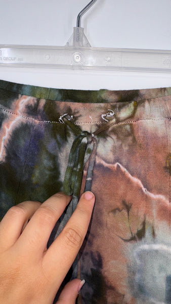 Medium Fern Gully Skirt (runs small) discounted