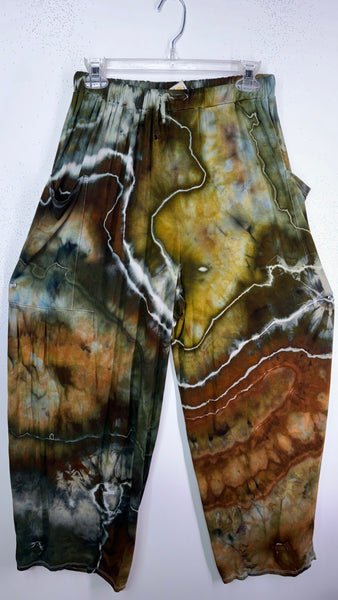 Large Shakedown Pants discounted please read