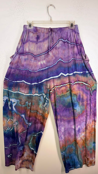 Large Shakedown Pants discounted please read