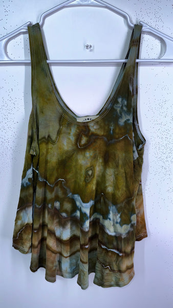 Small in the flow tank top (could fit medium too)