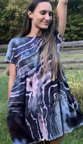 Small Topanga Pocket Dress (can fit medium!)