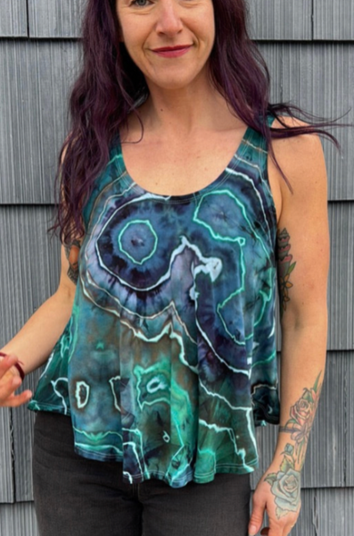 3XL in the flow tank top