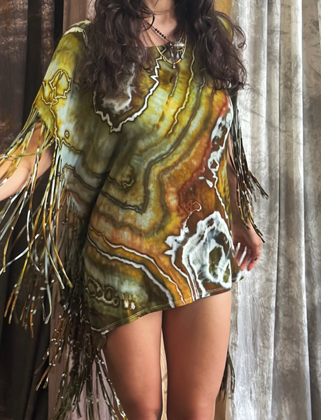 Small (but fits up to 3x) Janis Fringe Tunic